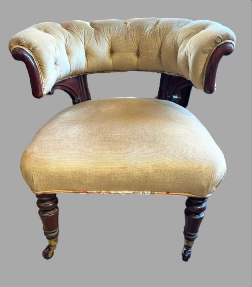 A Georgian Cock Fighting Chair