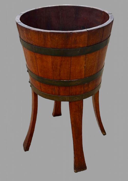 An Early Edwardian Chestnut Plant Trough Barrel