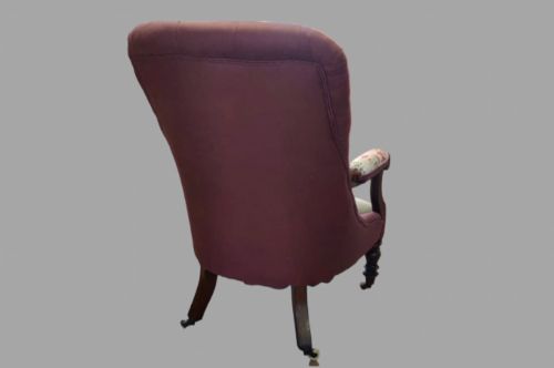 A VICTORIAN MAHOGANY FRAMED BUTTON BACK ARMCHAIR - ADDITIONAL PHOTO 2
