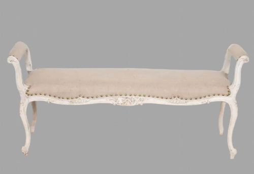 An Attractive 19thc Window Seat