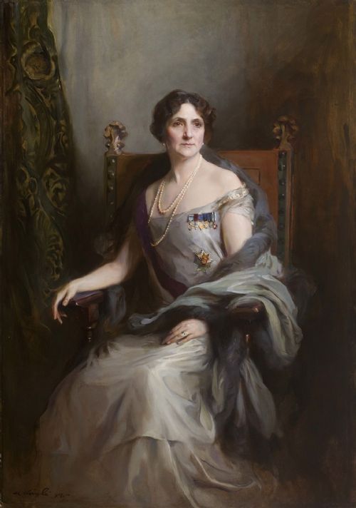 ETHEL MORTLOCK OIL ON CANVAS 'TOWN' MARIE ADELAIDE BRASSEY 'MARCHIONESS OF WILLINGDON - ADDITIONAL PHOTO 9