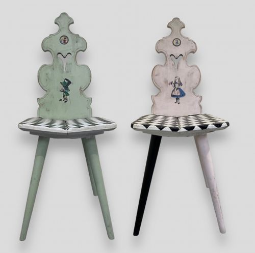 








A Pair of Alsatian Folk Chairs in Alice in Wonderland Theme
