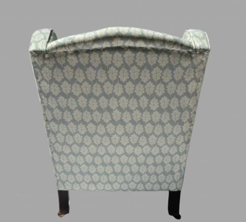AN EDWARDIAN WINGBACK ARMCHAIR - ADDITIONAL PHOTO 2