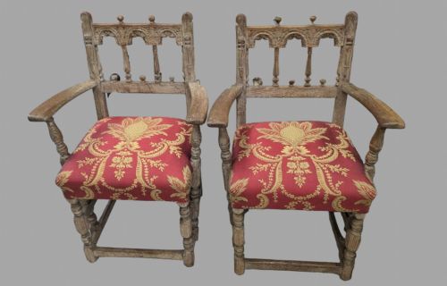 A Pair of 19thc Oak Gothic Revival Style Side Chairs