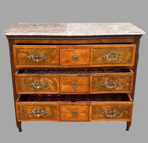 A LATE 19TH CENTURY CONTINENTAL MARBLE TOPPED COMMODE - ADDITIONAL PHOTO 1