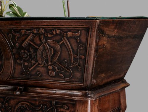 AN C18TH GEORGE III DOUGH BINPLANTER - ADDITIONAL PHOTO 3