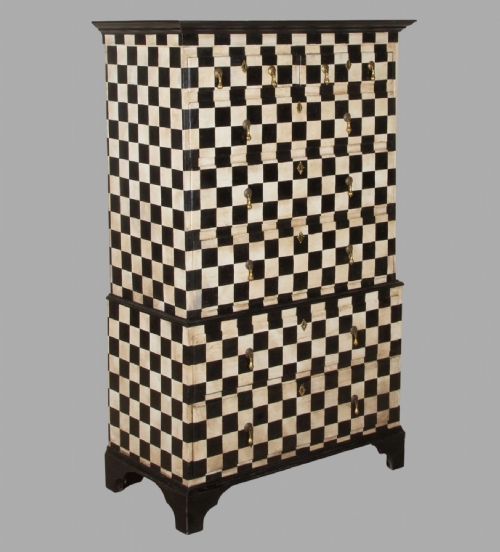 A HIGHLY DECORATIVE 19TH CENTURY PAINTED CHEQUERED CHEST ON CHEST - ADDITIONAL PHOTO 1