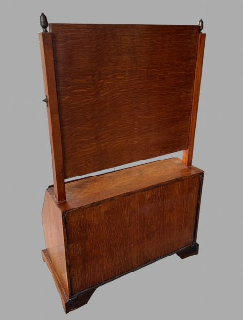 A VERY ATTRACTIVE DRESSING TABLE MIRROR - ADDITIONAL PHOTO 5