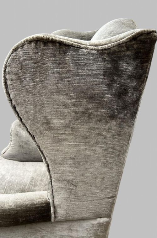 A FABULOUS LATE GEORGIAN WINGBACK CHAIR - ADDITIONAL PHOTO 4