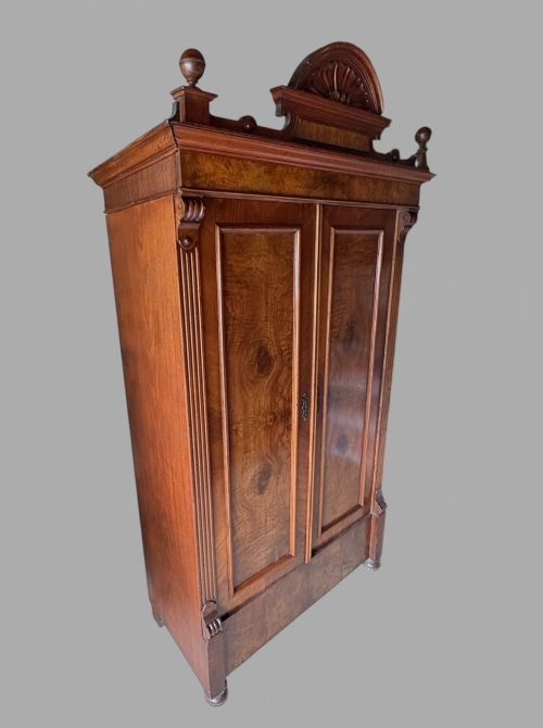 A GRUNDERZEIT WALNUT VENEERED WARDROBE - ADDITIONAL PHOTO 1