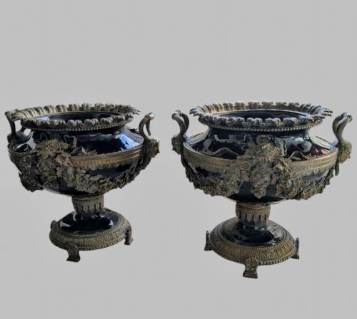 A FABULOUS PAIR OF 19TH CENTURY FRENCH BLUE CERAMIC JARDINIR'S - ADDITIONAL PHOTO 1