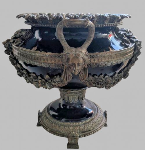 A FABULOUS PAIR OF 19TH CENTURY FRENCH BLUE CERAMIC JARDINIR'S - ADDITIONAL PHOTO 3