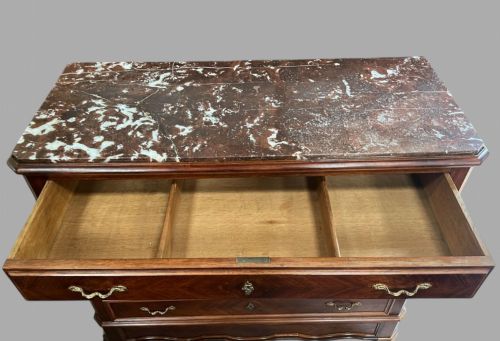 A VERY ATTRACTIVE 19THC FRENCH MARBLE TOPPED COMMODE - ADDITIONAL PHOTO 2