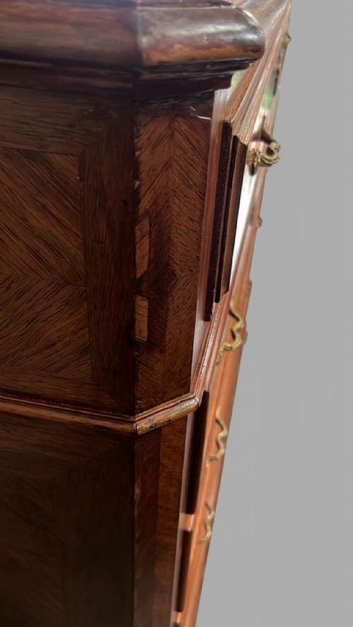 A VERY ATTRACTIVE 19THC FRENCH MARBLE TOPPED COMMODE - ADDITIONAL PHOTO 12