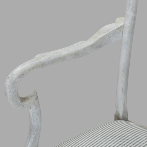 AN ATTRACTIVE SET OF EIGHT C1920 PAINTED DINING CHAIRS - ADDITIONAL PHOTO 6