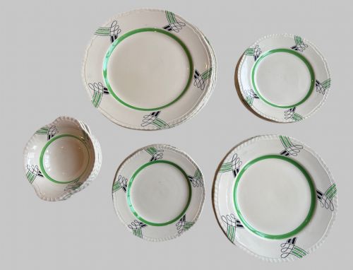 fig 1. Part Earthenware Art Deco 'Alfred Meakin' Perth Dinner/Tea Service