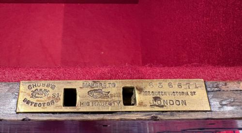 VICTORIAN IRONBOUND OAK SILVER CHEST BOND STREET SILVERSMITH RETAILER - ADDITIONAL PHOTO 8