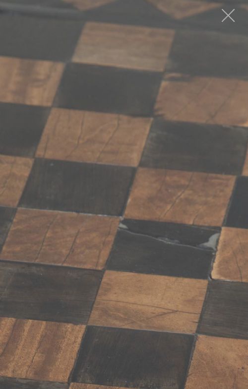 A LOVELY GEORGIAN INLAY GAMES TABLE - ADDITIONAL PHOTO 4