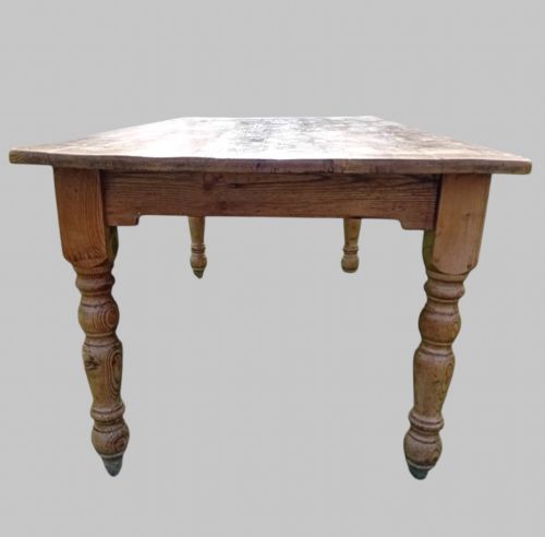 fig 1. Victorian Scrubbed Pine Farmhouse Dining Table