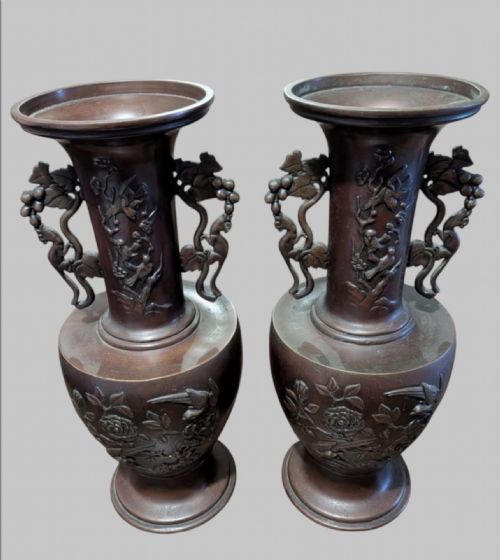 A PAIR OF JAPANESE MEIJI PERIOD BRONZE VASES - ADDITIONAL PHOTO 2
