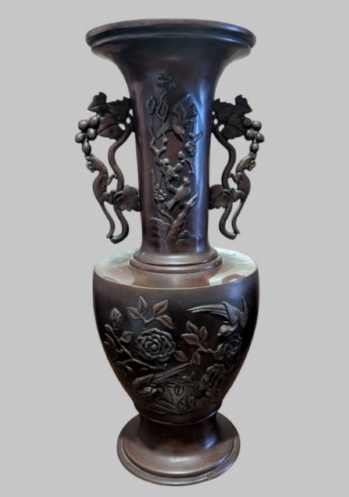 A PAIR OF JAPANESE MEIJI PERIOD BRONZE VASES - ADDITIONAL PHOTO 3