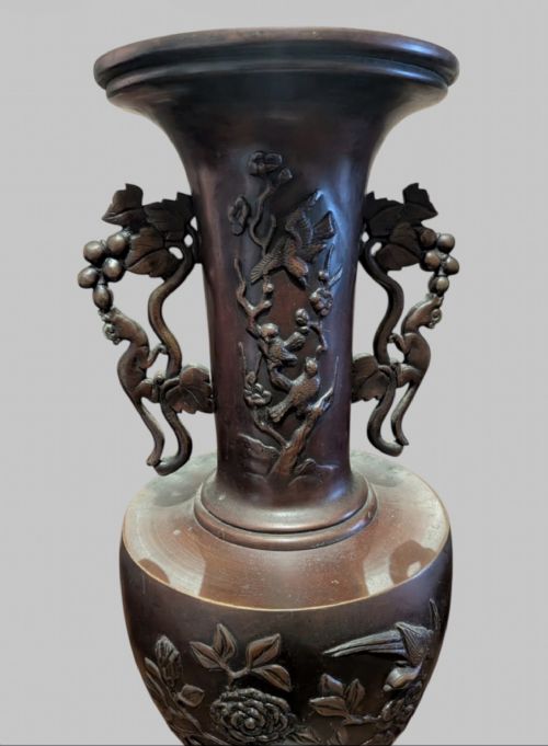 A PAIR OF JAPANESE MEIJI PERIOD BRONZE VASES - ADDITIONAL PHOTO 6