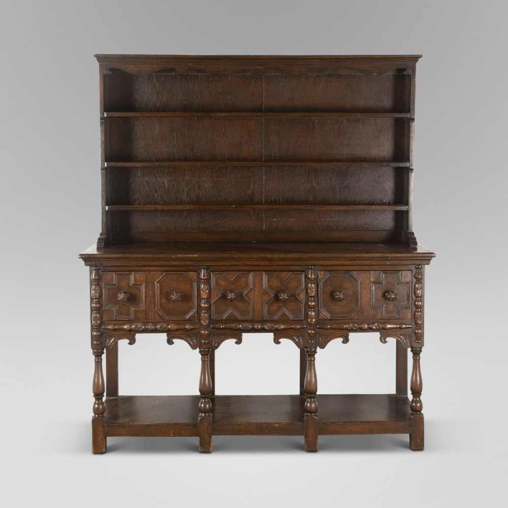 A 19thc Welsh Oak Dresser