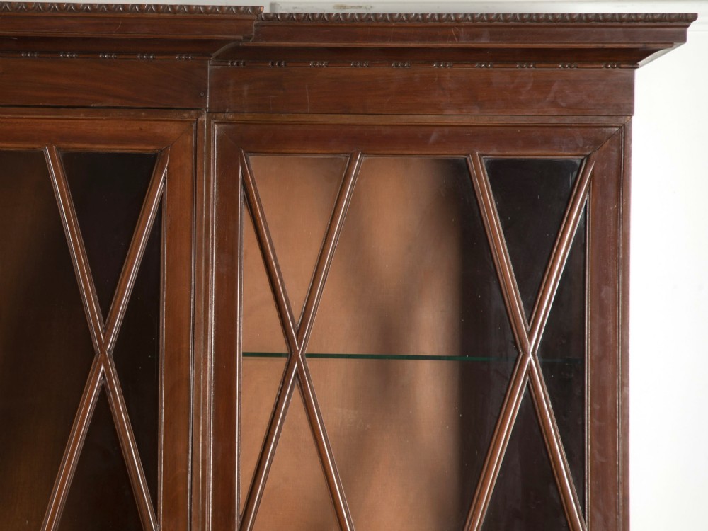Italian Breakfront Walnut Bookcase View IV