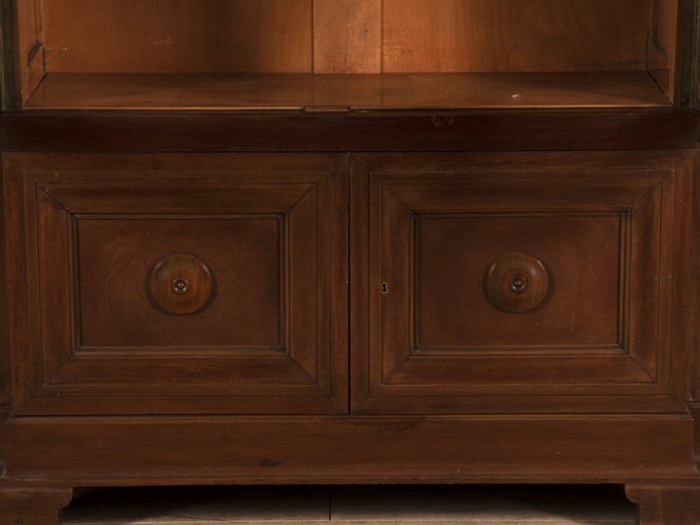 Italian Breakfront Walnut Bookcase View VI