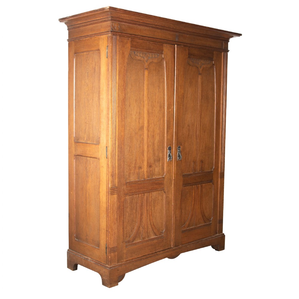 Arts and Crafts Double Oak Wardrobe View III