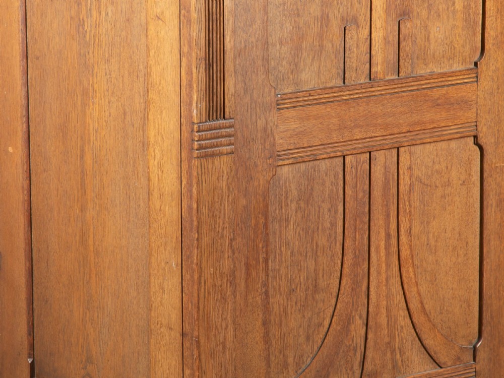 Arts and Crafts Double Oak Wardrobe View V