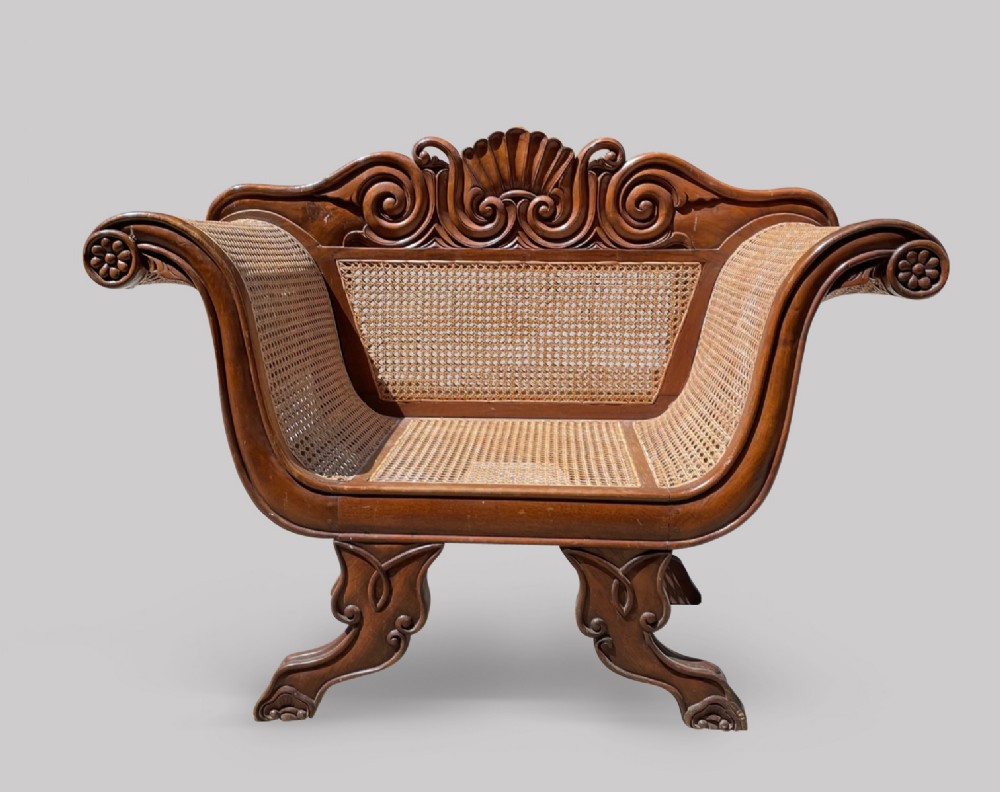 A Continental Walnut Seat