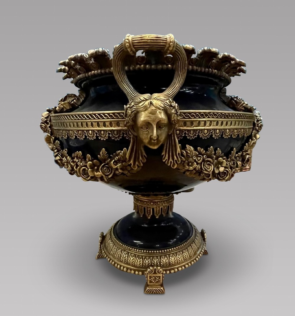 A 19th Century French Ceramic Jardinièr