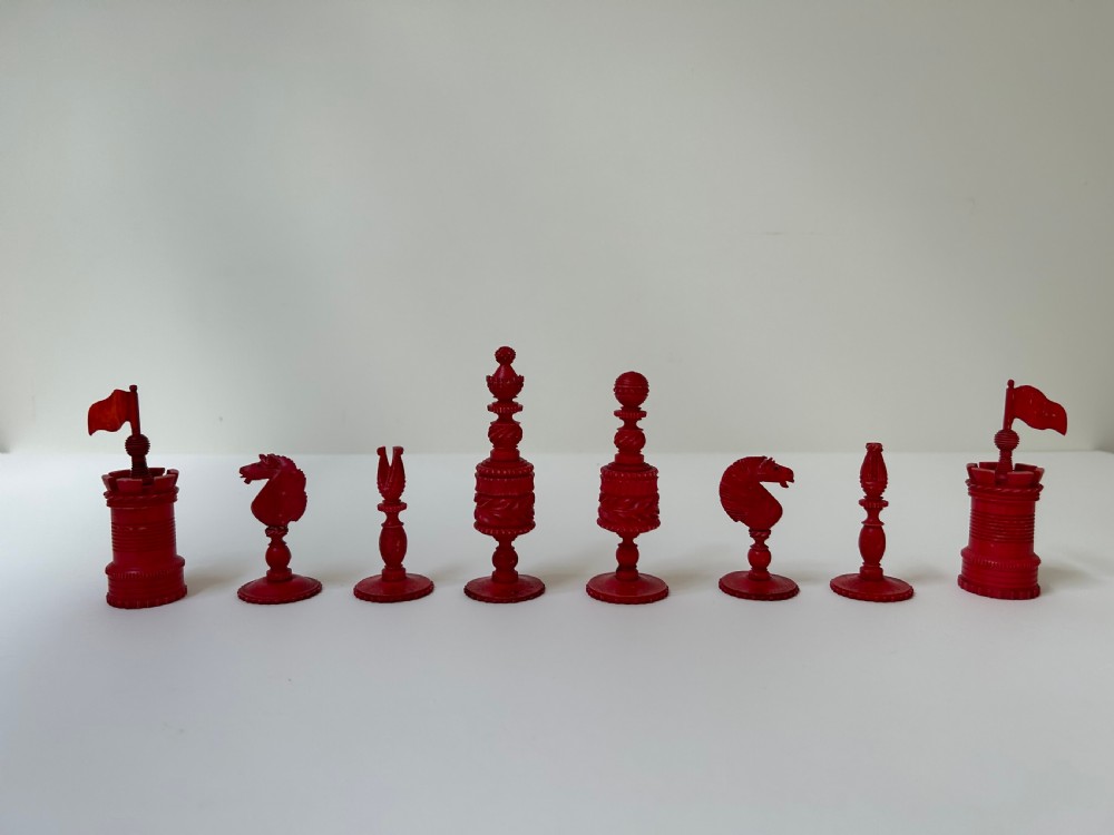 A 19thc Bone Barleycorn Chest Set View VI