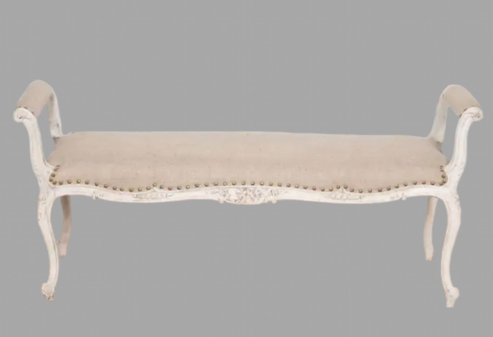 An Attractive 19thc Window Seat