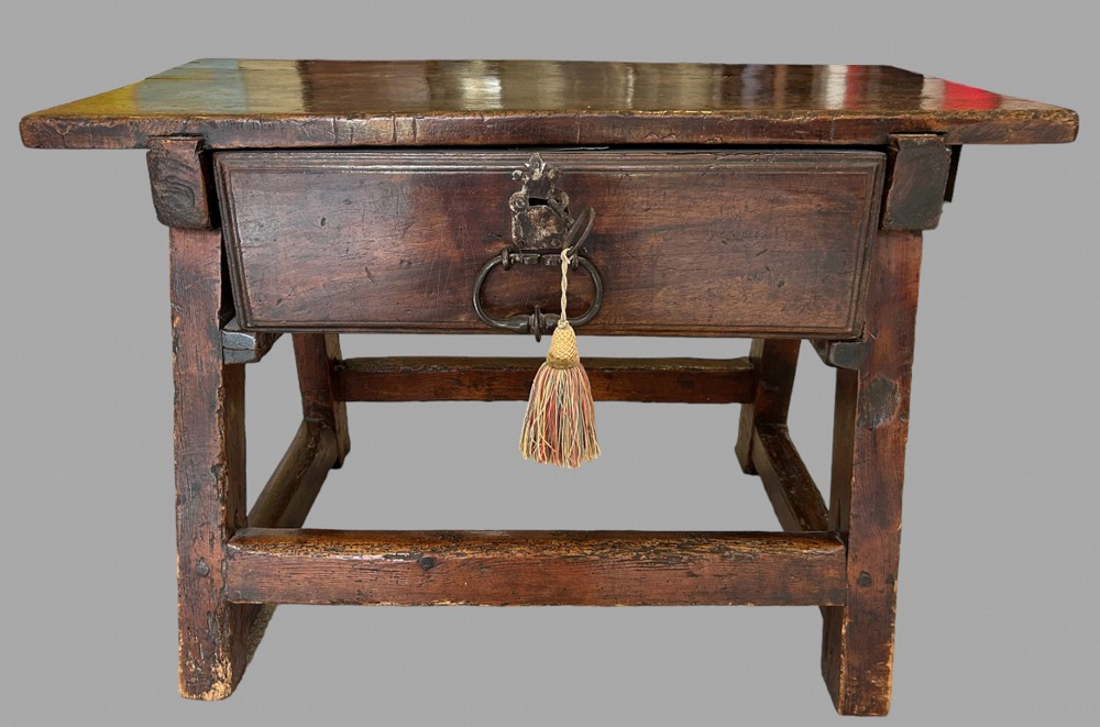 An Attractive 17thc Spanish Walnut Side Table