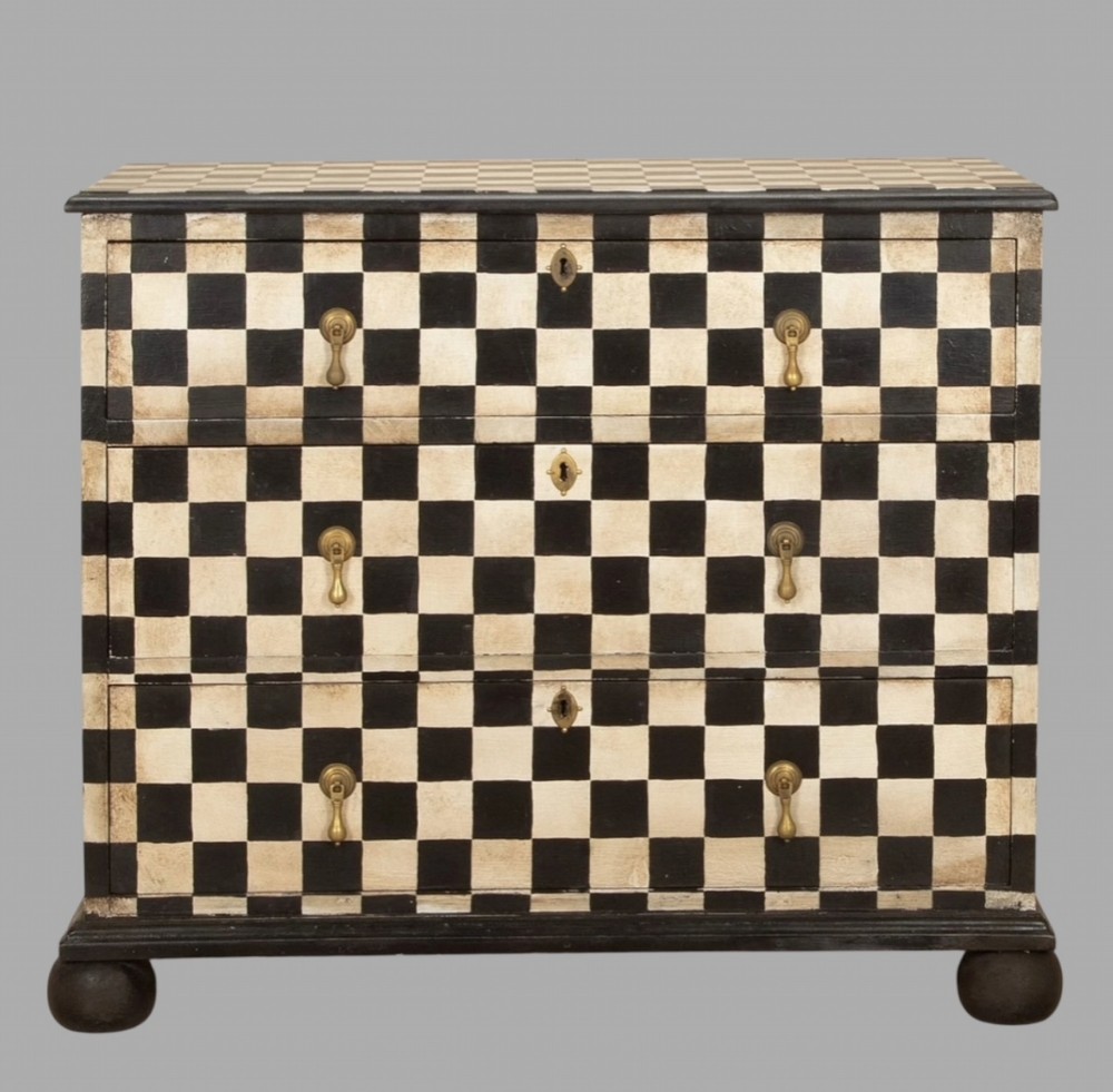 A Decorative C1920 Painted chequered Chest Of Drawers