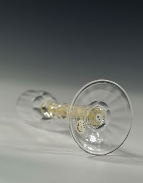 LIQUEUR GLASS THE FACET CUT STEM WITH GOLD FOIL INCLUSIONS C1900 - ADDITIONAL PHOTO 3