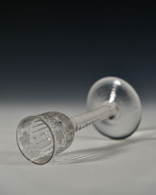 DOUBLE SERIES OPAQUE TWIST WINE GLASS C1765 - ADDITIONAL PHOTO 2