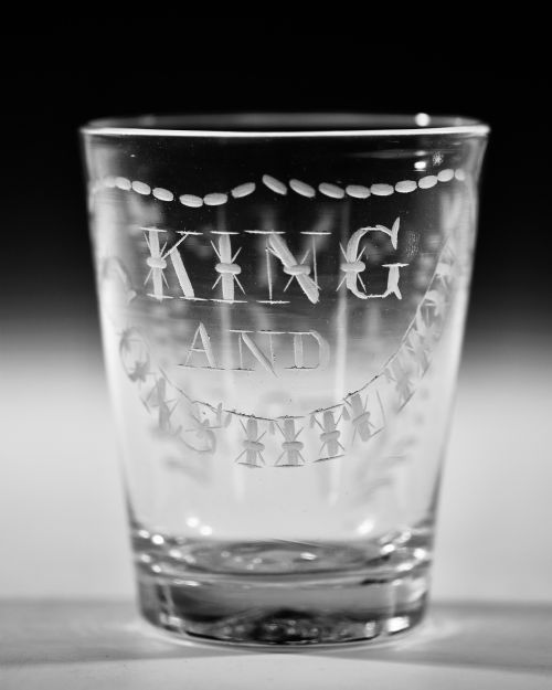 TUMBLER ENGRAVED KING CONSTITUTION 1795 - ADDITIONAL PHOTO 2