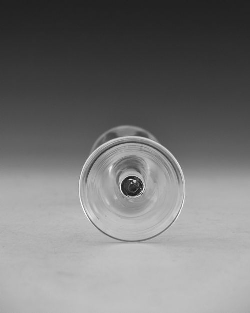 PLAIN STEM DRAWN TRUMPET WINE GLASS C1760 - ADDITIONAL PHOTO 4