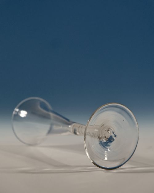 ANTIQUE WINE GLASS OPAQUE TWIST ENGLISH C1765 - ADDITIONAL PHOTO 2