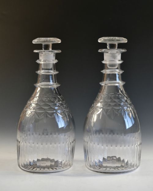 ANTIQUE DECANTERS PAIR IRISH C1820 - ADDITIONAL PHOTO 1