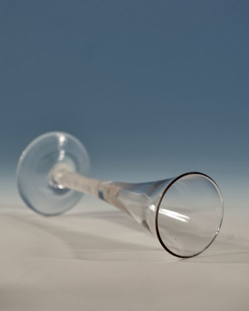ANTIQUE WINE GLASS OPAQUE TWIST FLUTE ENGLISH C1765 - ADDITIONAL PHOTO 3