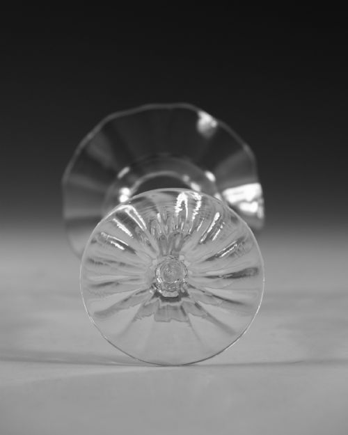 ANTIQUE GLASS VENETIAN INSPIRED VASE BY HARRY POWELL C1880 - ADDITIONAL PHOTO 6