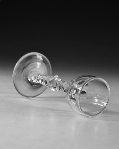 ANTIQUE GLASS FACET STEM WINE GLASS ENGLISH C1780 - ADDITIONAL PHOTO 3