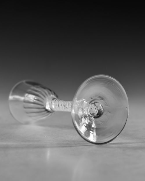 ANTIQUE GLASS OPAQUE TWIST WINE GLASS ENGISH C1765 - ADDITIONAL PHOTO 2