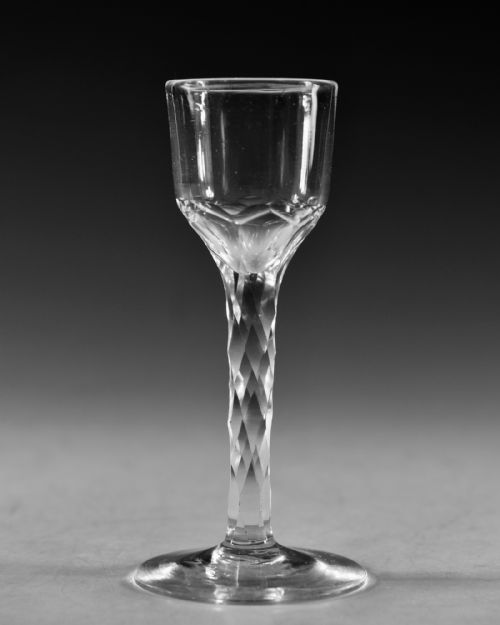 ANTIQUE GLASS FACET STEM WINE GLASS ENGLISH C1780 - ADDITIONAL PHOTO 1