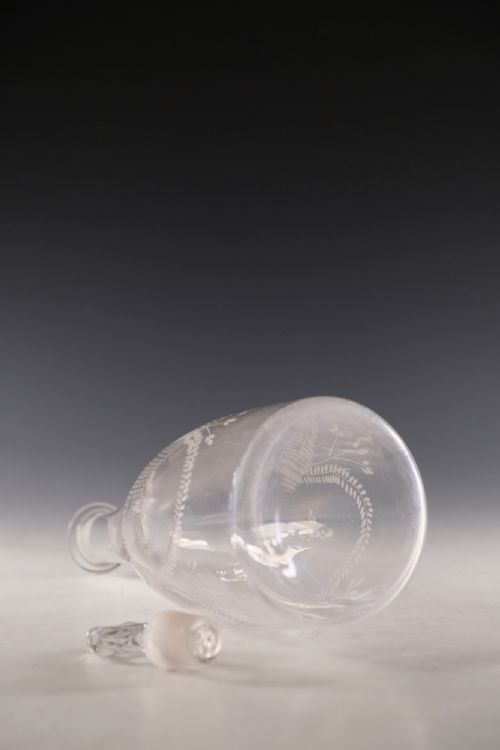 ANTIQUE GLASS TAPER DECANTER ENGLISH C1780 - ADDITIONAL PHOTO 4