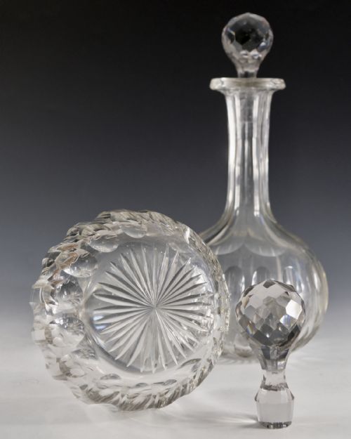 ANTIQUE GLASS PAIR OF MAGNUM DECANTERS ENGLISH C1880 - ADDITIONAL PHOTO 4